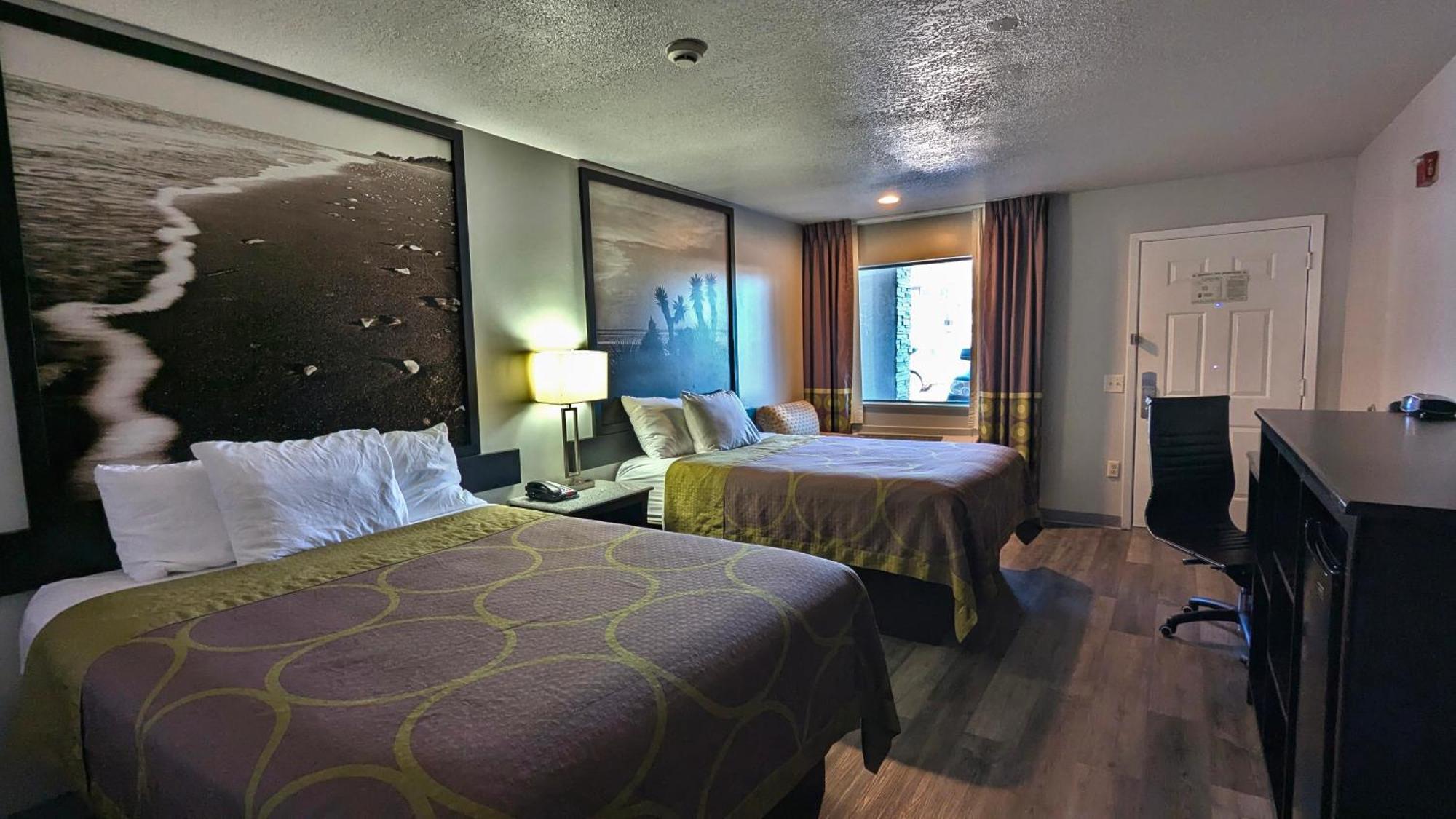 Super 8 By Wyndham Houston/Willowbrook Hwy 249 Eksteriør billede